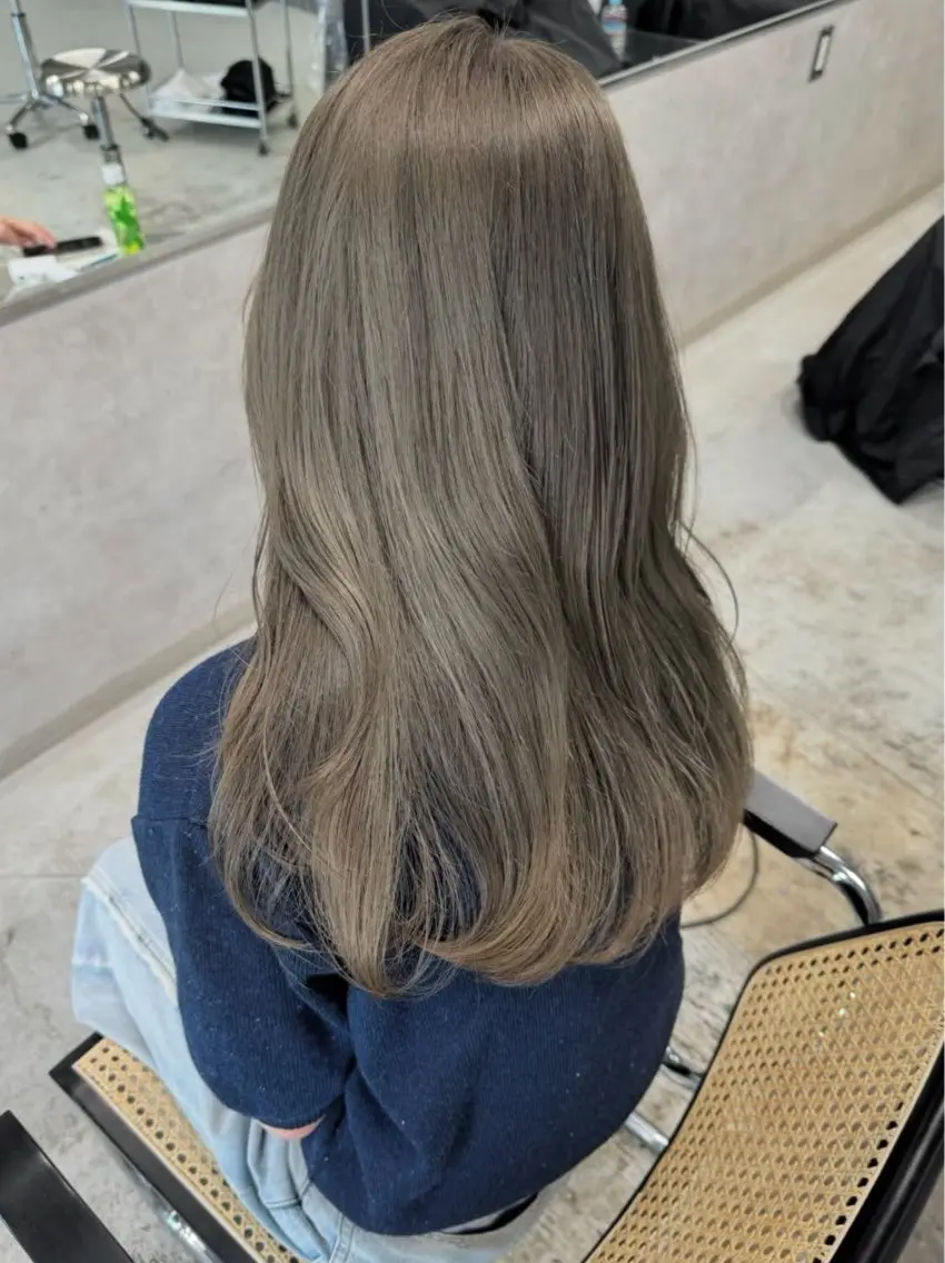ミディアム カラー ヘアカラー トリートメント 鶴巻 智樹のヘアスタイル