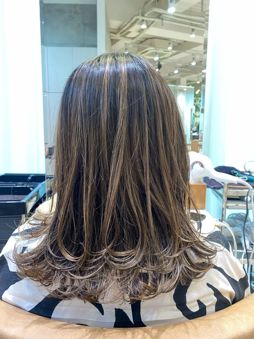 ミディアム 🌼アユム/レイヤー ハッシュカット🌼のヘアスタイル