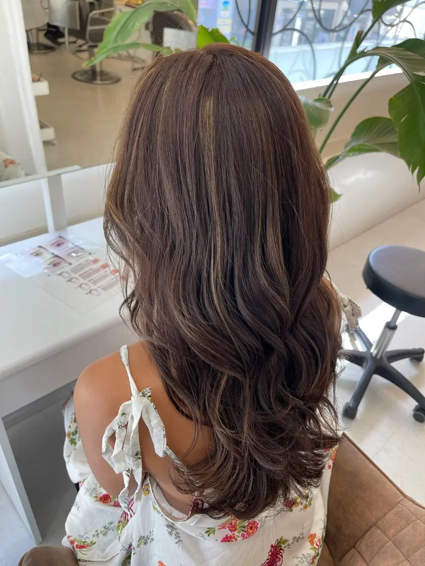 ロング カラー LABO. 門屋和香那のヘアスタイル