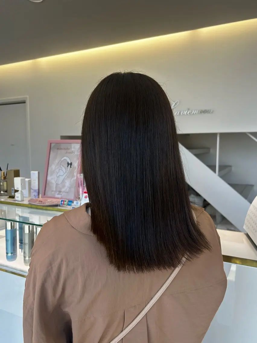 セミロング Lavie moon airiのヘアスタイル