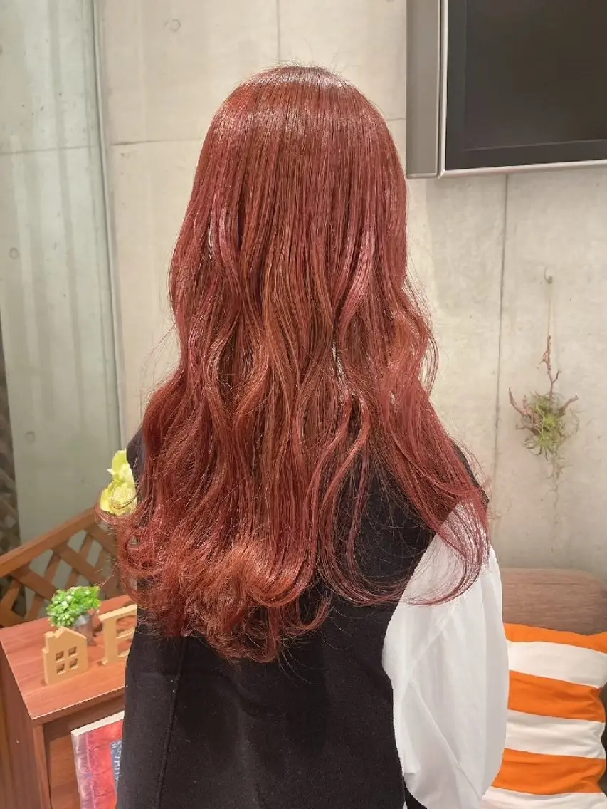 カラー ロング ひちわ あゆみのヘアスタイル