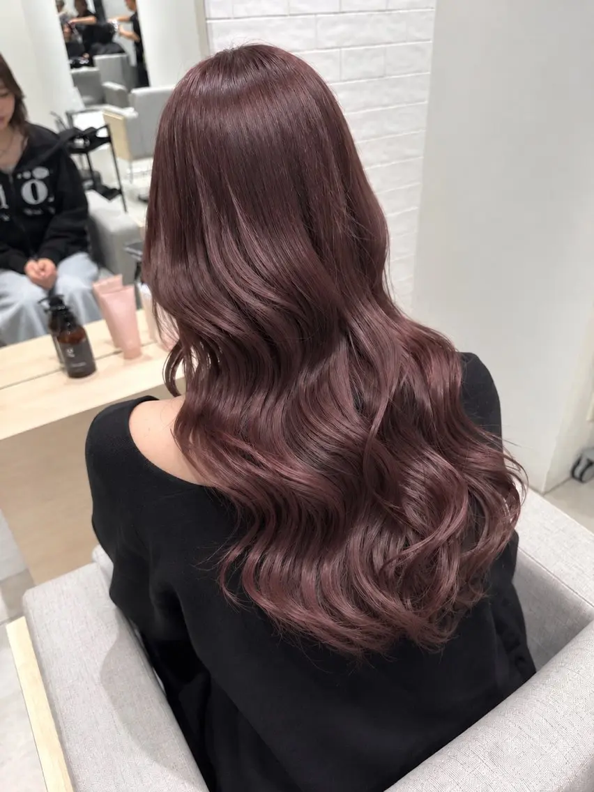 ロング カラー ロングレイヤー ブラウンカラー 透明感カラー ピンクカラー ピンクブラウン カット ヘアカラー トリートメント 銀座/ハイレイヤー/ 艶髪カラー/田中颯士のヘアスタイル