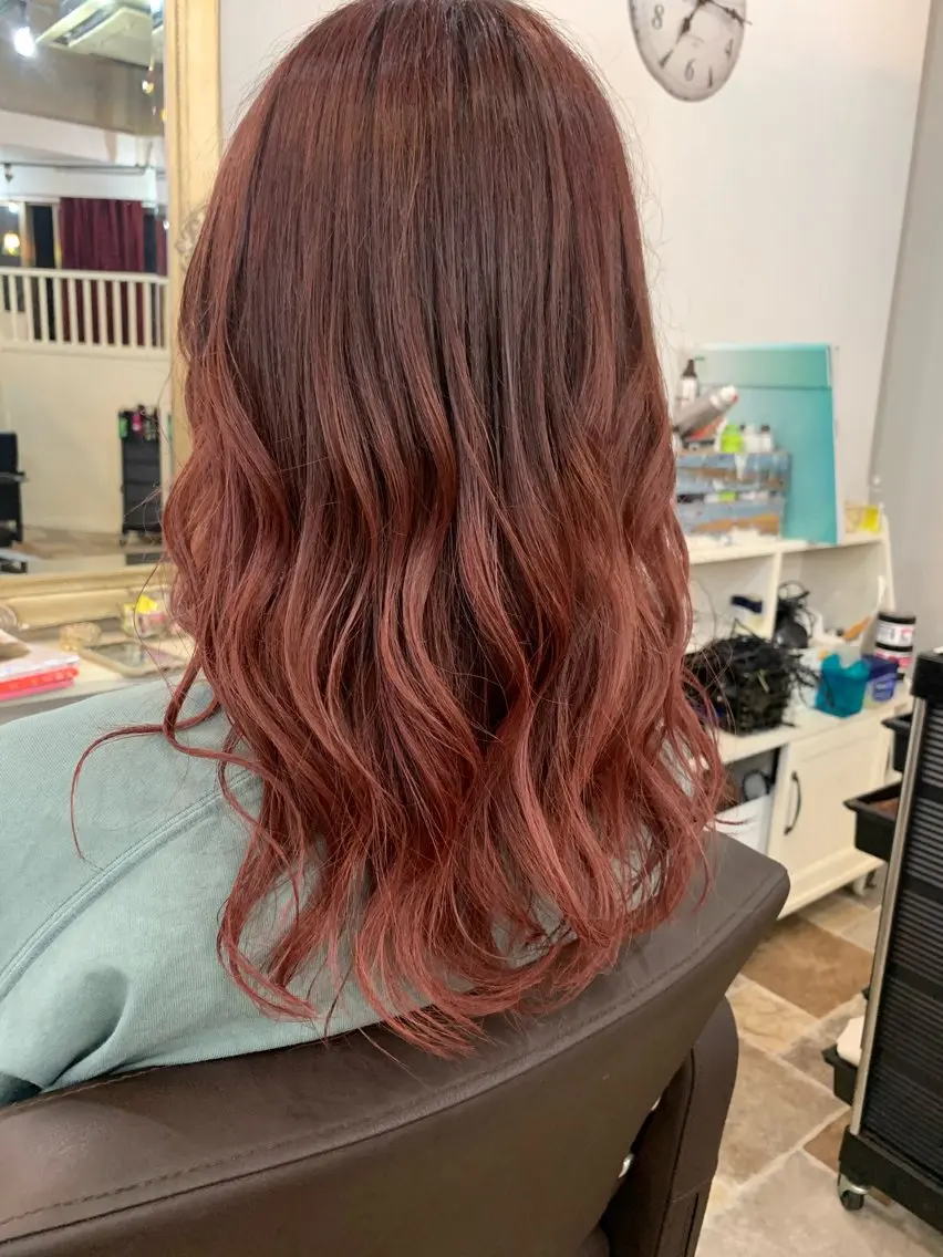 ミディアム カラー amphihair 高橋祐也のヘアスタイル