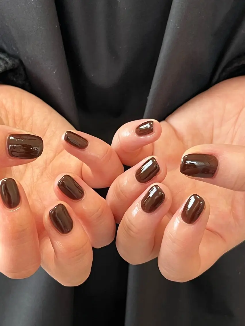ネイル ボルドー ブラウン クリアネイル ジェルネイル キラキラネイル ハンドネイル tamu nail 金町のネイルデザイン