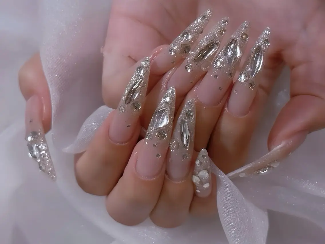 ネイル べっ甲ネイル チークネイル フラッシュネイル フラワーネイル フットネイル ハンドネイル Rin Nail Shinokuboのネイルデザイン
