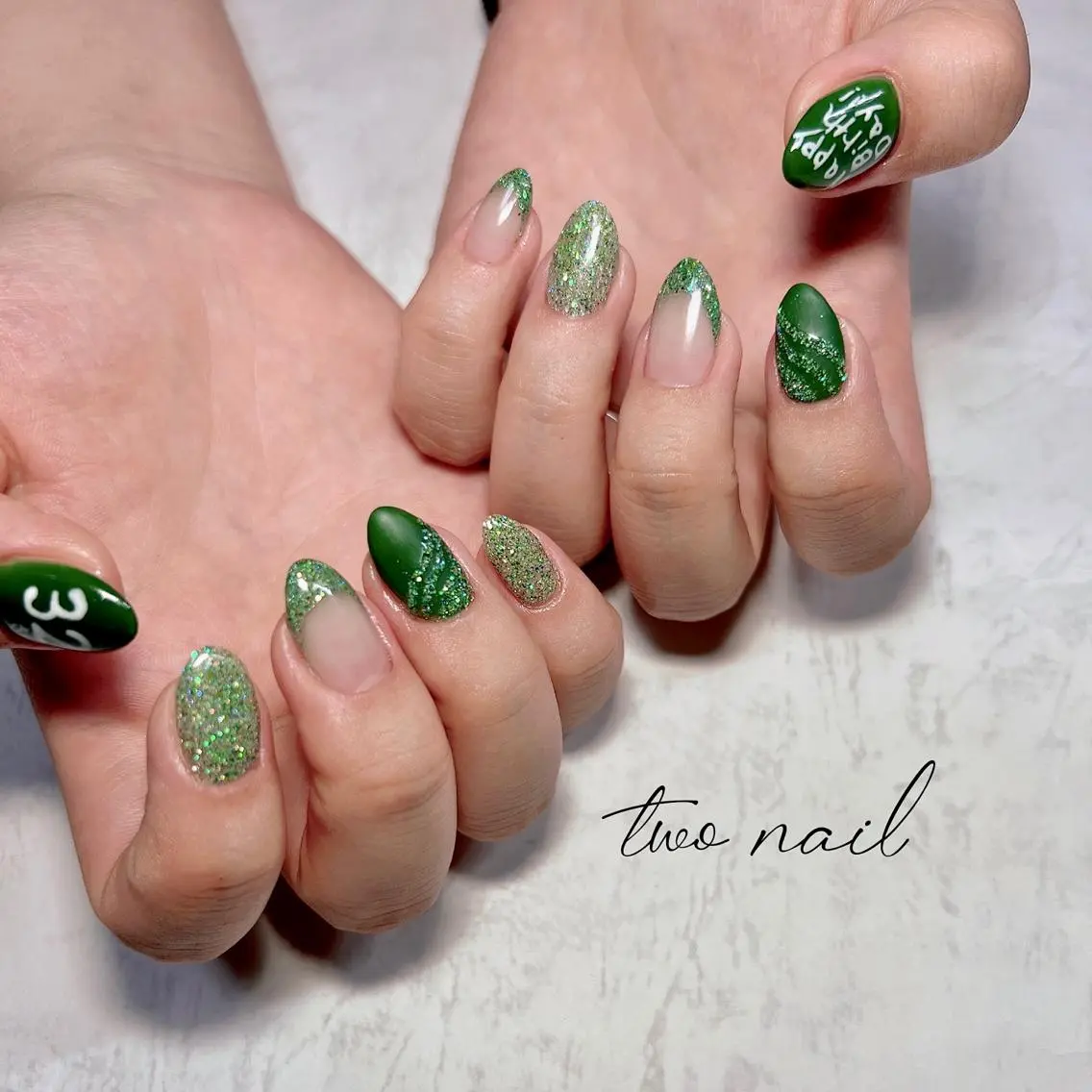 ネイル アートネイル フットネイル ハート ニュアンスネイル ホワイト two nailのネイルデザイン