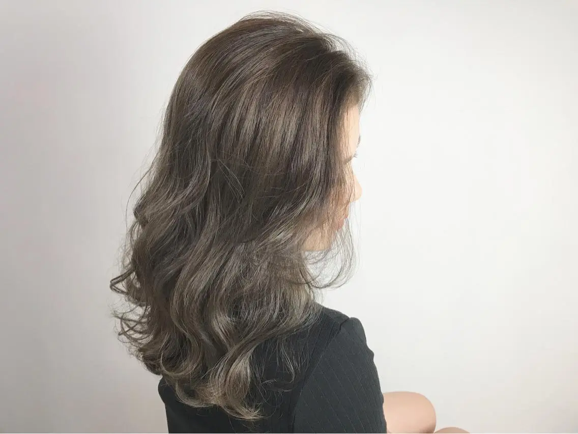 セミロング MORISAKI ✂︎縮毛矯正のヘアスタイル