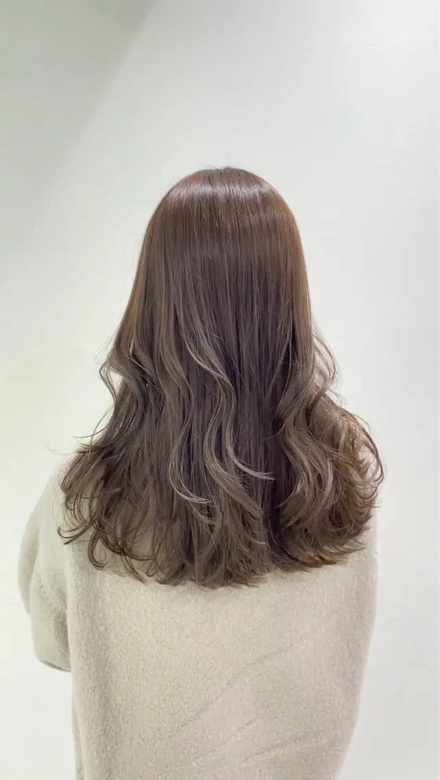 ロング 縮毛/ダブルカラー 🦋ベージュヘア🦋のヘアスタイル
