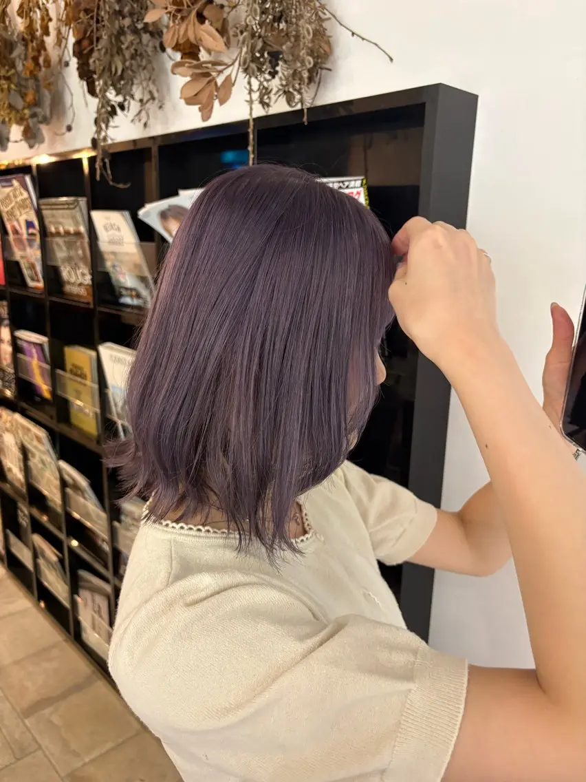 ミディアム ヘアカラー ［signhair］ chika🪐🩵のヘアスタイル