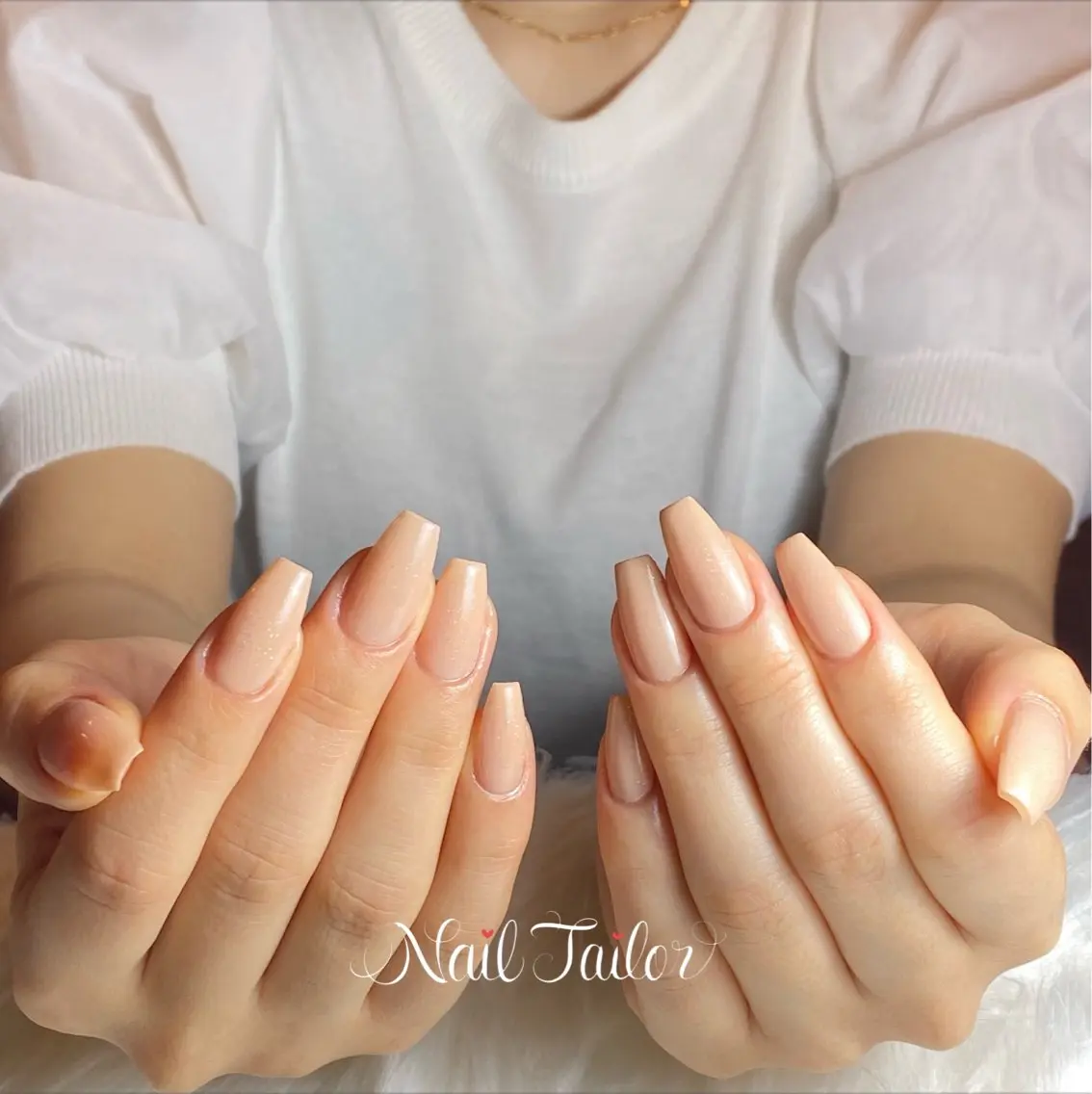 ネイル オーロラネイル フラッシュネイル ジェルネイル キラキラネイル オフィスネイル ハンドネイル NailTailor ネイルテイラーのネイルデザイン