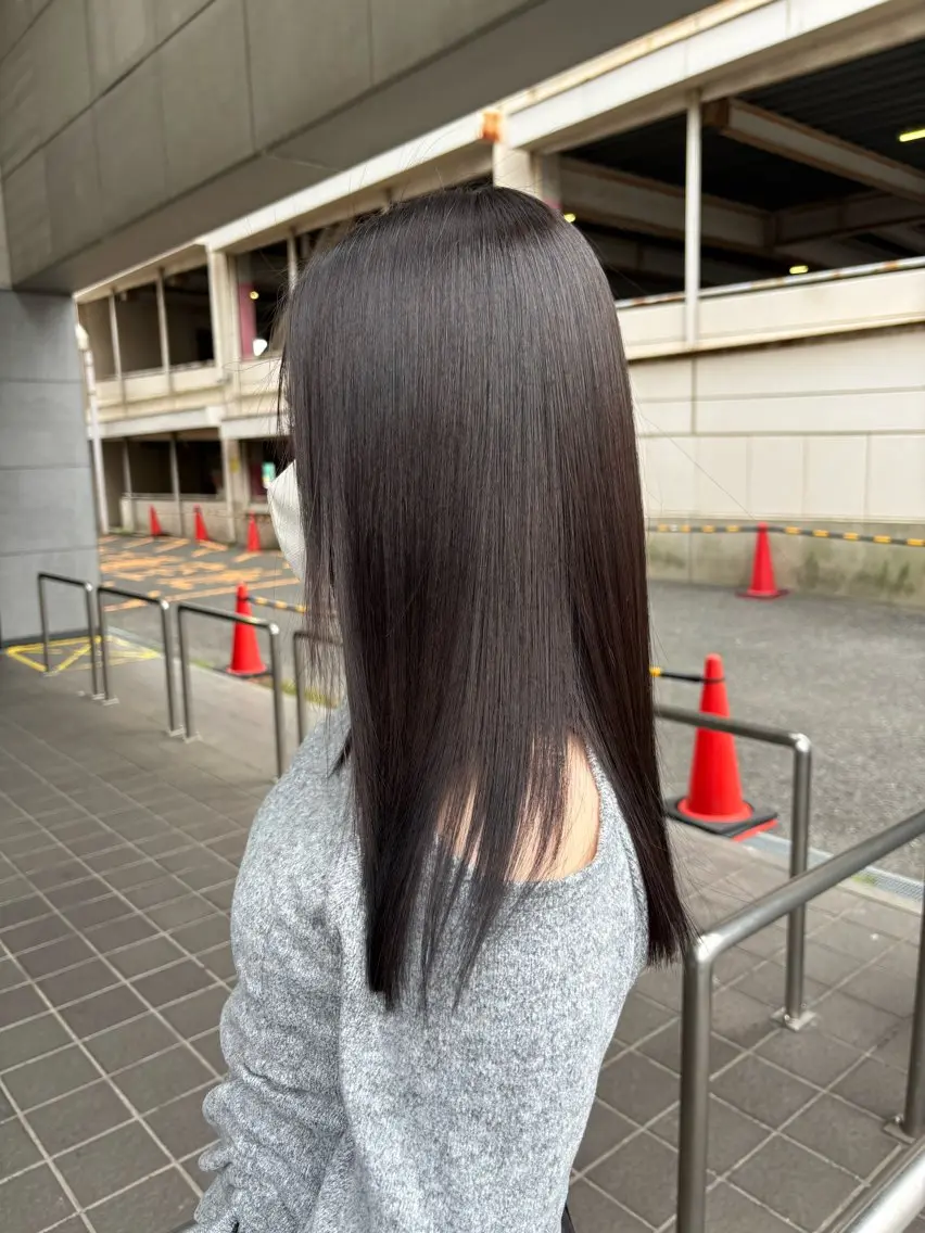 ロング 縮毛矯正 レイヤー /艶髪美髪 /マナミのヘアスタイル