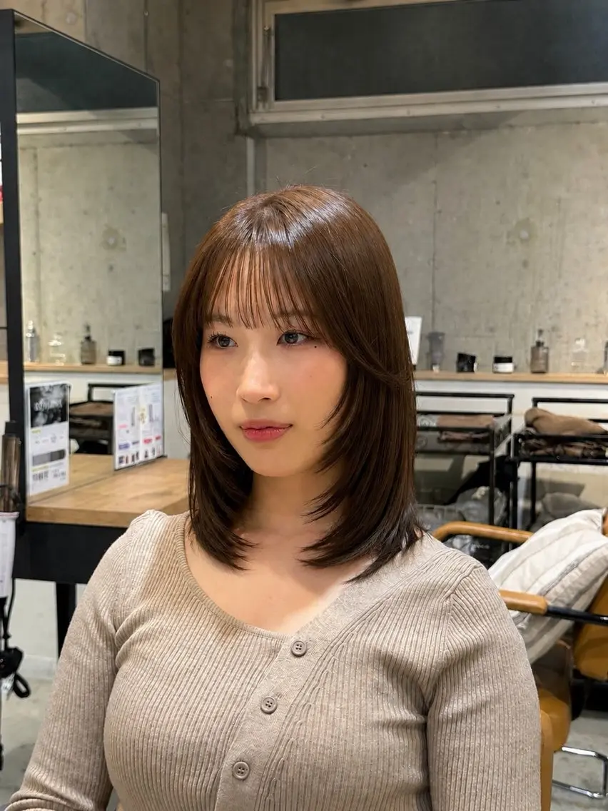 ミディアム 谷本虎太郎 レイヤー🌈ボブのヘアスタイル