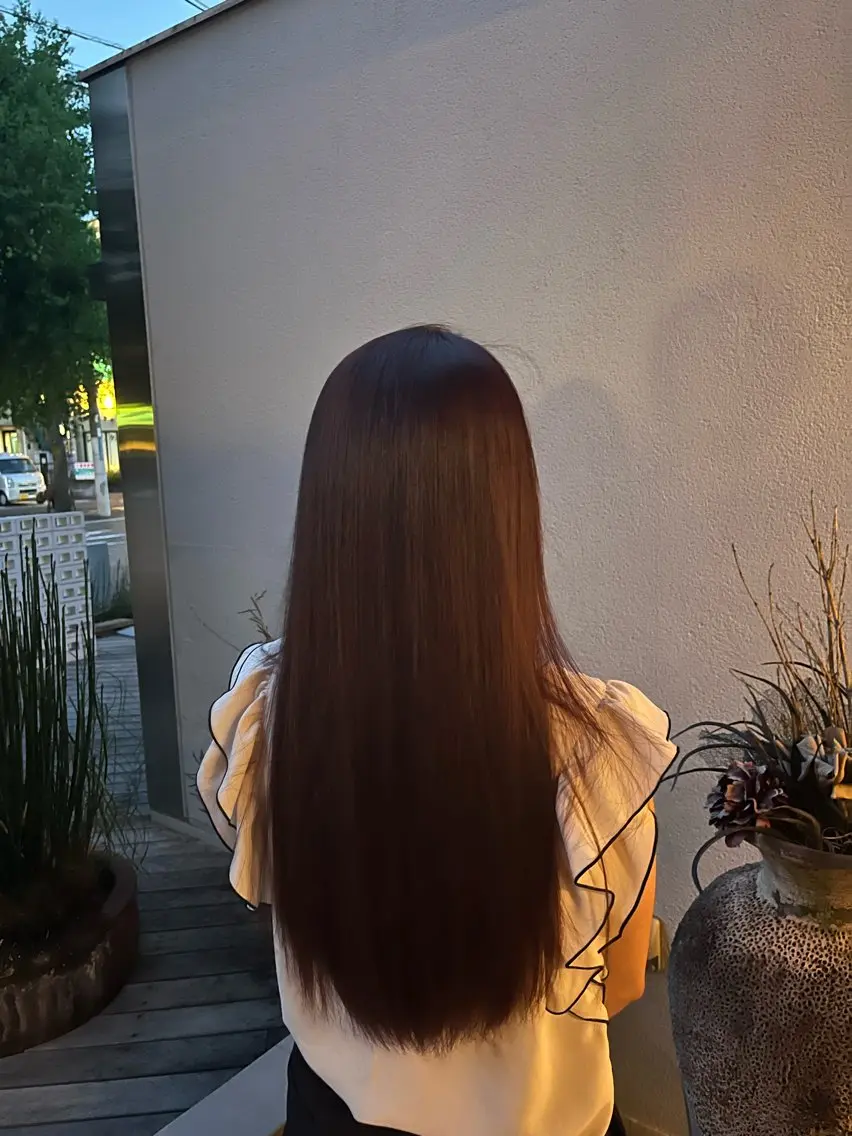 【新生活応援クーポン、ミニモ学割】美髪縮毛矯正＋カット＋髪質改善トリートメントの写真