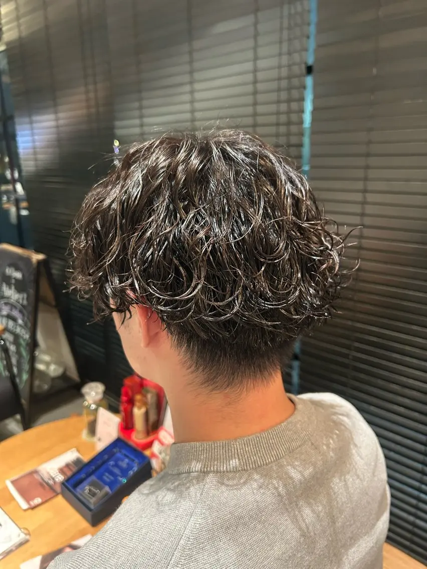 波巻きパーマの写真