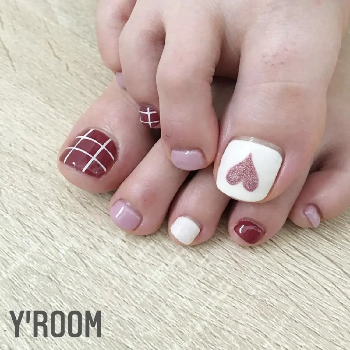 ネイル フラッシュネイル ジェルネイル マグネットネイル ニュアンスネイル ワンカラーネイル YUKA （ネイリスト）のネイルデザイン