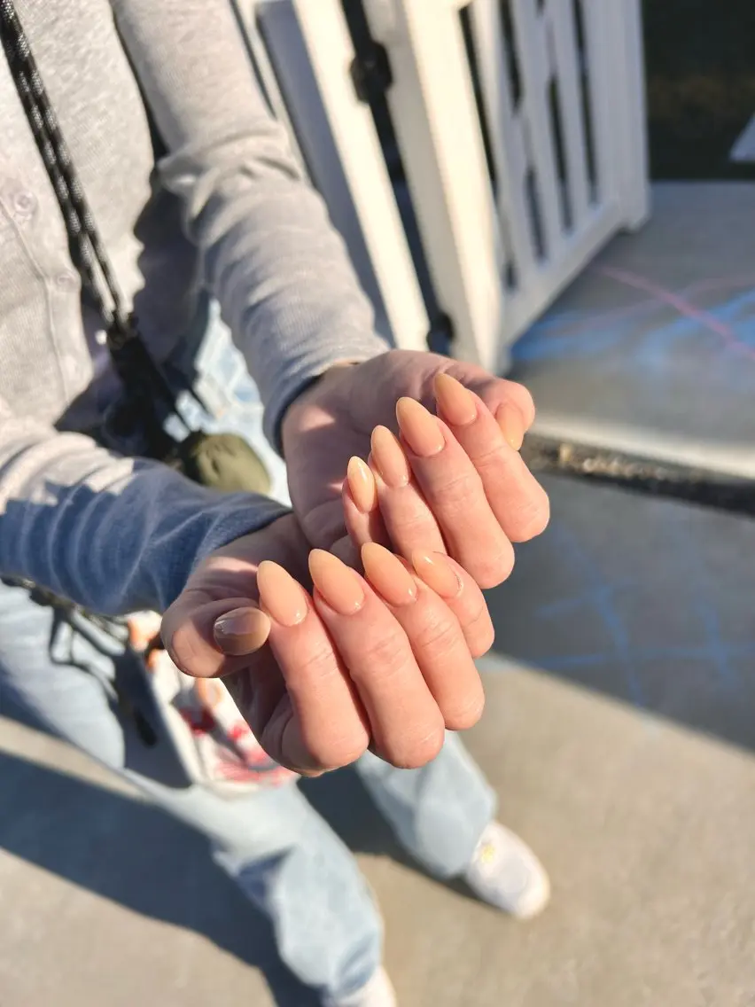 ネイル ワンカラーネイル Adore nailのネイルデザイン