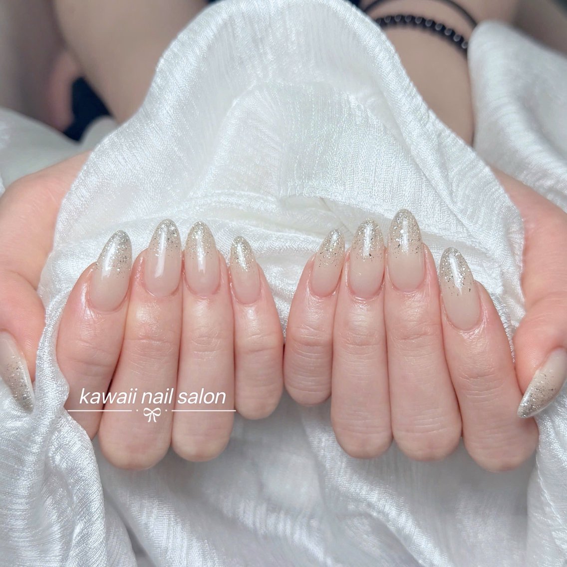 ネイル ドット フレンチネイル 韓国ネイル マグネットネイル オフィスネイル Kawaii Nail Salonのネイルデザイン