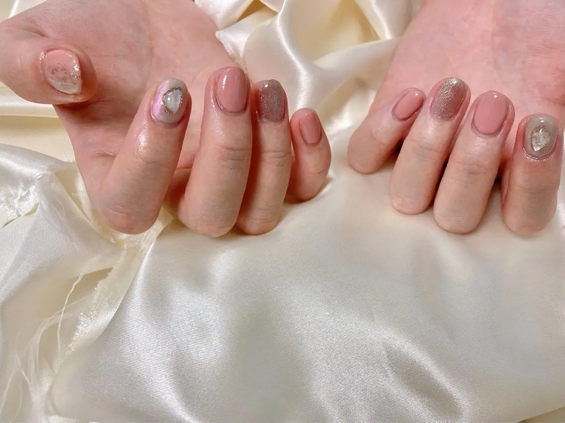 ネイル ハンドネイル mogunail &blowのネイルデザイン