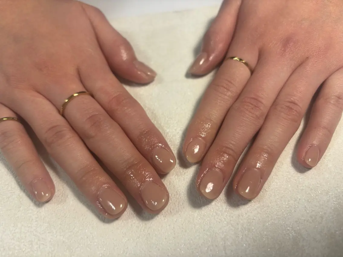 ネイル オーロラネイル フットネイル フレンチネイル ジェルネイル ハート ハンドネイル kiki nail たまプラーザのネイルデザイン