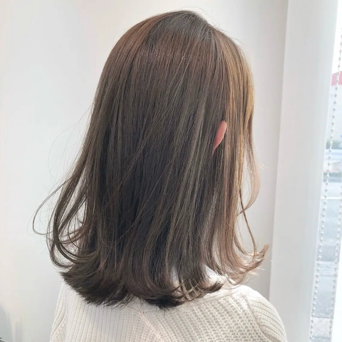 セミロング レイヤーカット ゆ ずのヘアスタイル