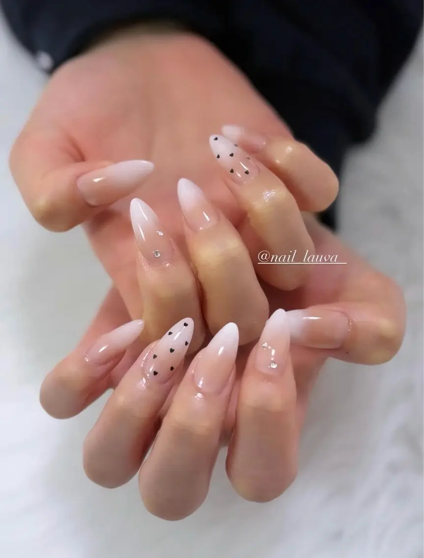 ネイル ハンドネイル nailsalon lauvaのネイルデザイン