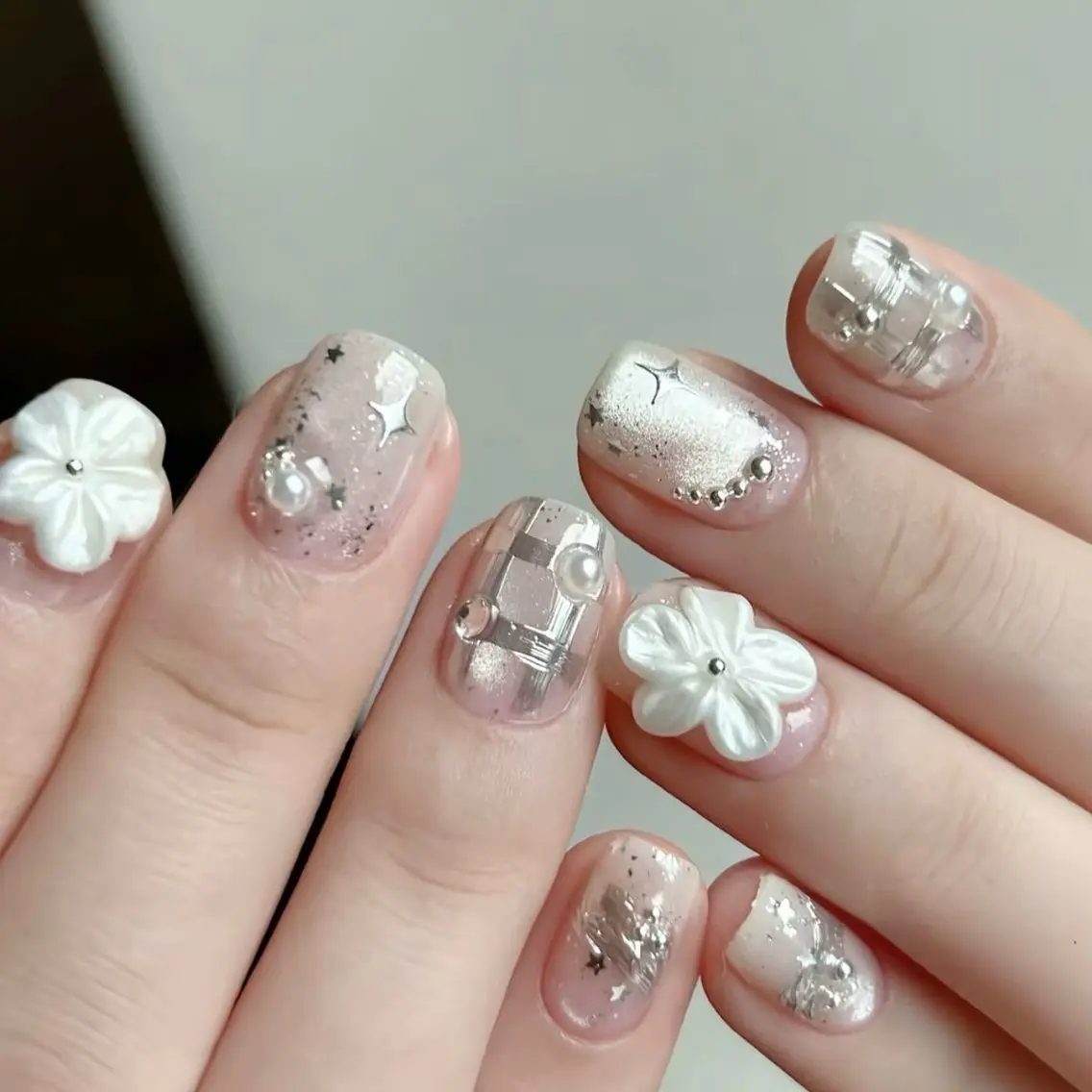 ネイル アートネイル フレンチネイル ジェルネイル 韓国ネイル マグネットネイル Lumi de nailsのネイルデザイン