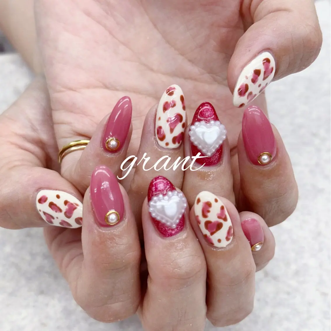 ネイル アニマル柄 ハート ハンドネイル nailsalon grantのネイルデザイン