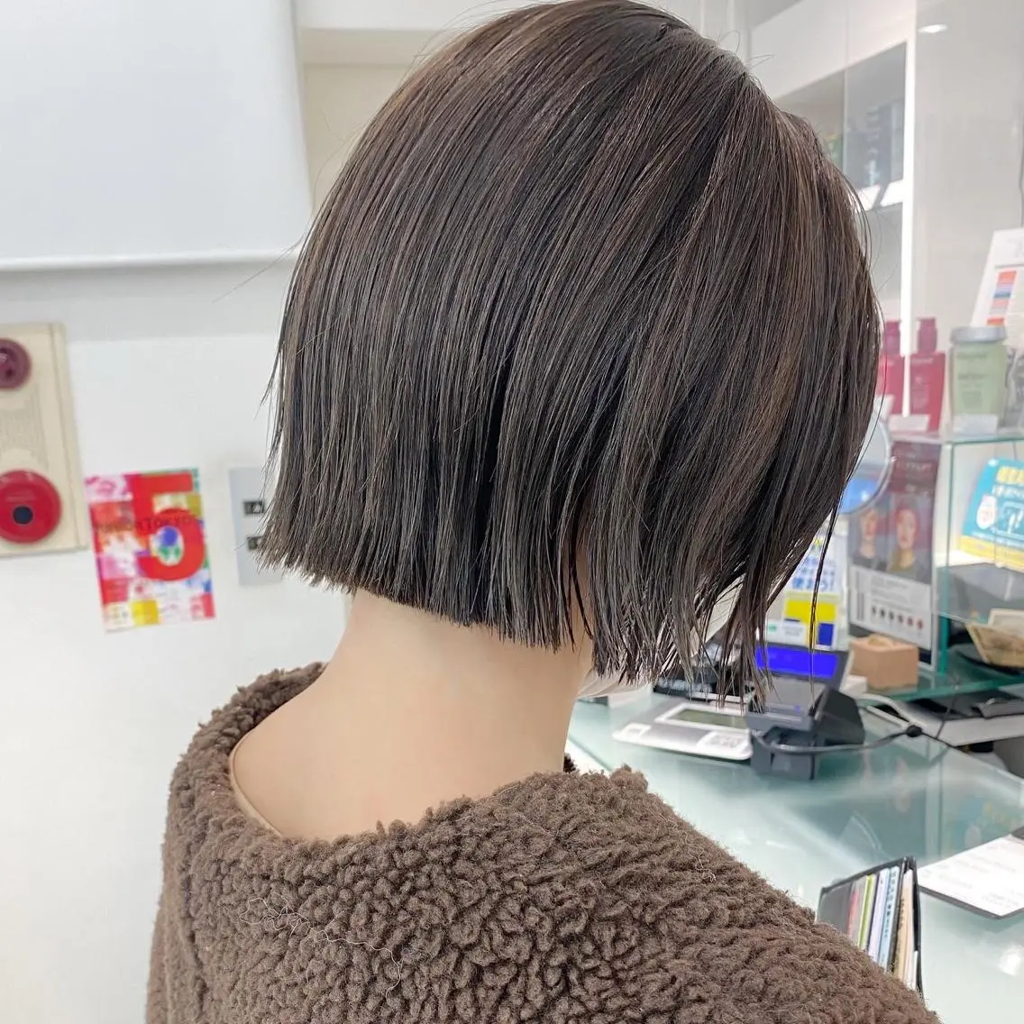 ショート カラー ヘアアレンジ KONOMI スタイリストのヘアスタイル