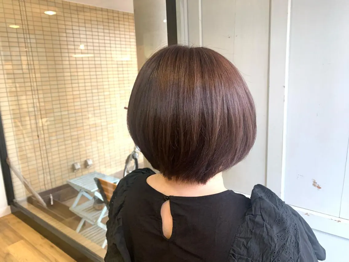 ショート カラー アッシュ ラベンダーカラー ラベンダーアッシュ ツキダテ ユイのヘアスタイル