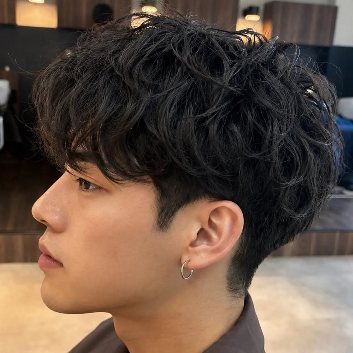パーマ メンズ フェザーパーマ メンズパーマ スパイキーショート 波巻きパーマ ニュアンスパーマ カット パーマ 男の理想を叶える🔥 メンズパーマ特化|関のヘアスタイル