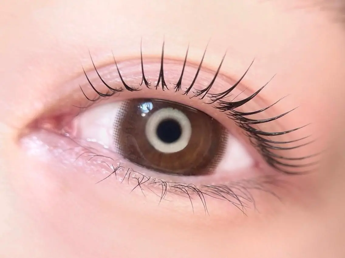 マツエク・マツパ パリジェンヌラッシュリフト L'aube eyelashのマツエク・マツパデザイン