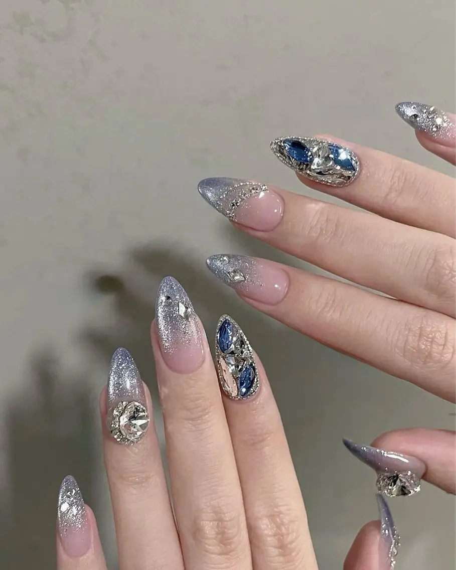 ネイル アートネイル オーロラネイル ブルー チークネイル フットネイル ハンドネイル NICY NAIL 池袋のネイルデザイン