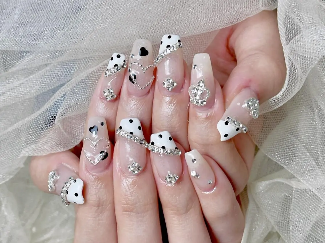 ネイル Maiii 💗のネイルデザイン
