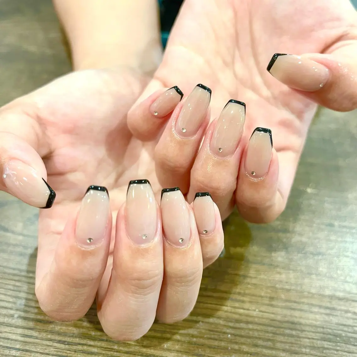 ネイル ハンドネイル Cleo伏見店🌿 Momokaのネイルデザイン
