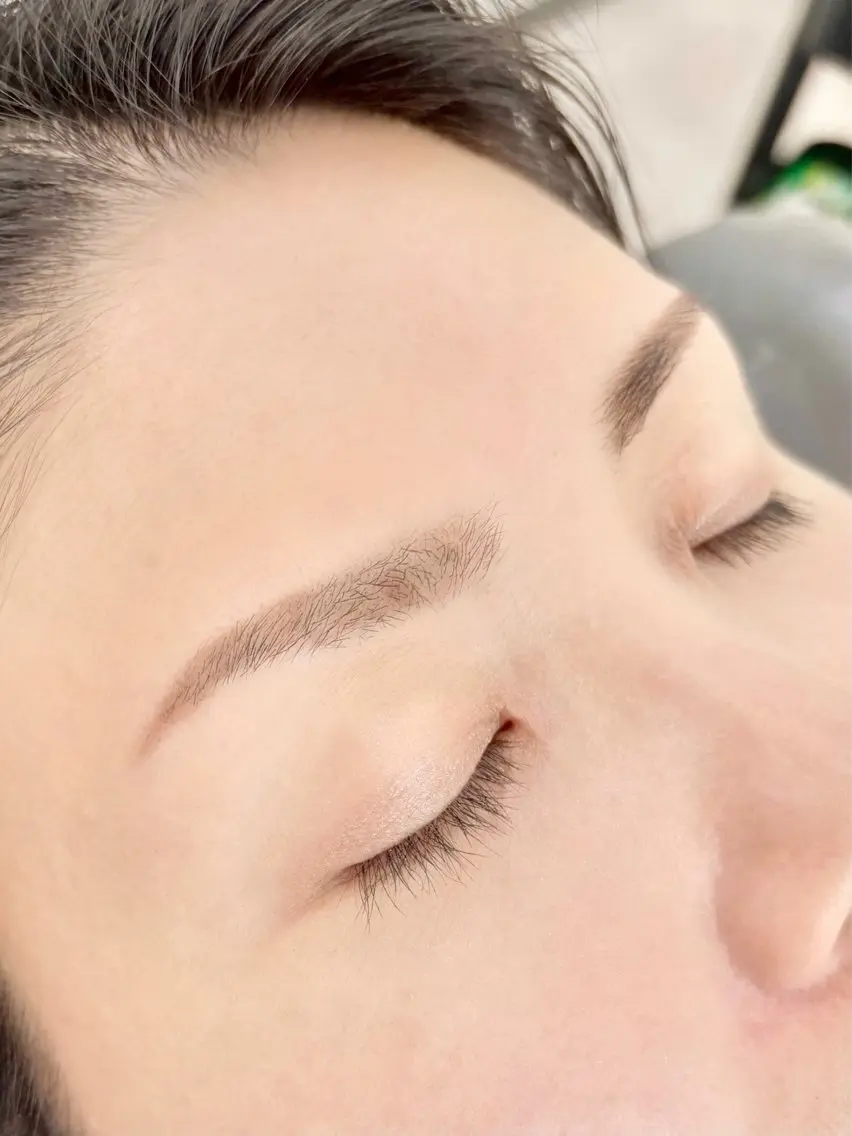 美眉スタイリング🕊️アイブロウwax +メイク仕上げ🌿の写真