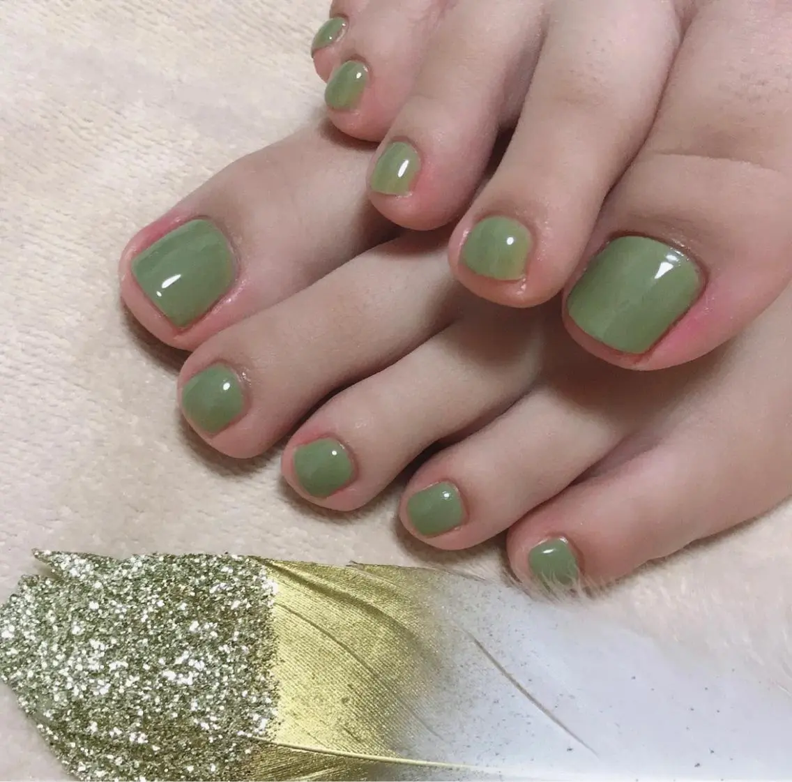🌼ワンカラー+足湯付き+丁寧な甘皮ケア付き（ソフトオフ込み）の写真