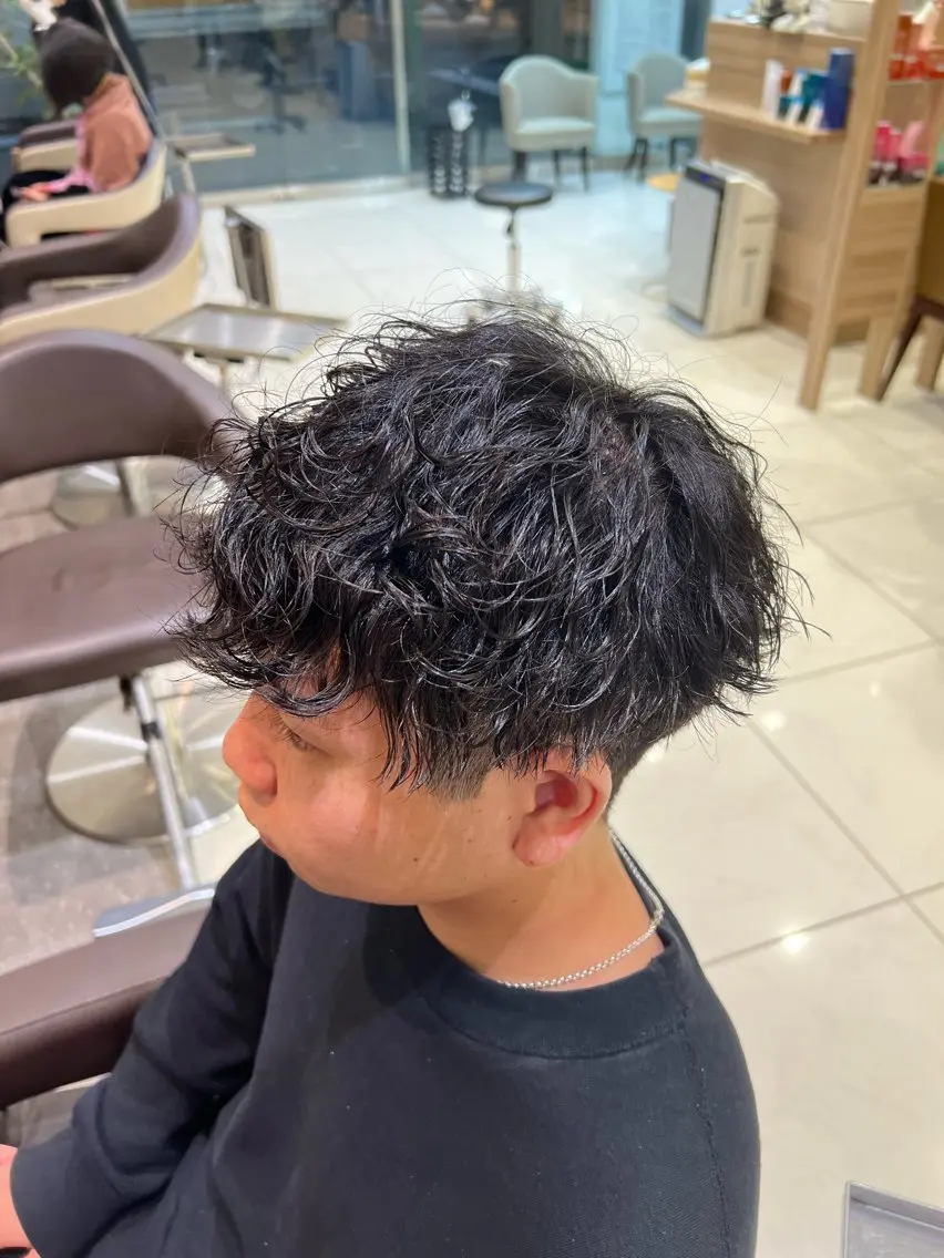 パーマ メンズ メンズパーマ 波巻きパーマ カット パーマ SENA 再現性 パーマと縮毛矯正のヘアスタイル