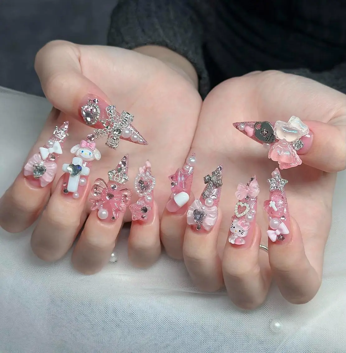 ネイル オーロラネイル チークネイル フットネイル ジェルネイル 韓国ネイル ハンドネイル Hbaby nailのネイルデザイン