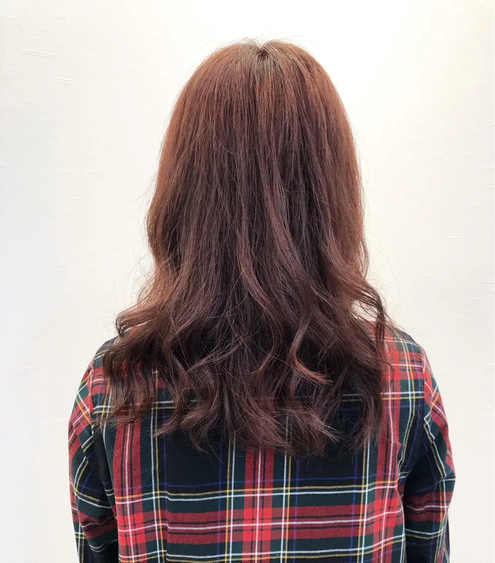 カラー ツノガイ エリのヘアスタイル
