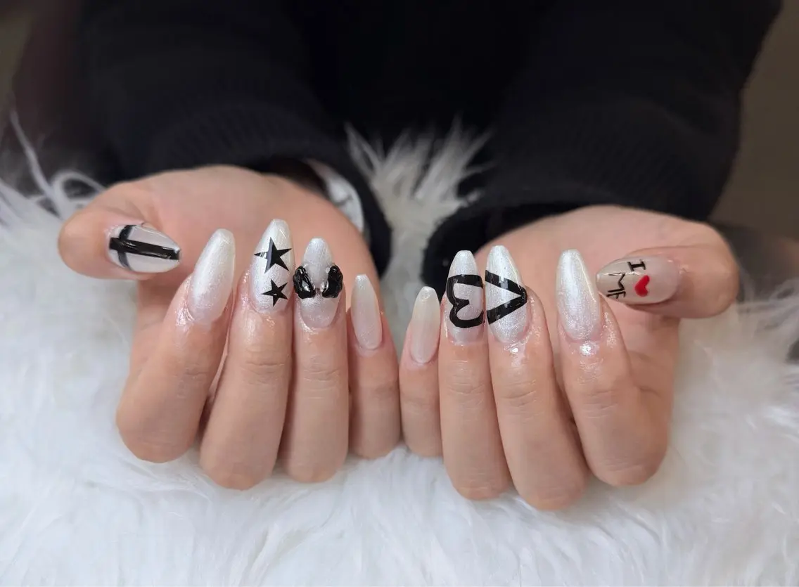 ネイル チークネイル フットネイル フレンチネイル グラデーション 韓国ネイル YUKI NAILのネイルデザイン