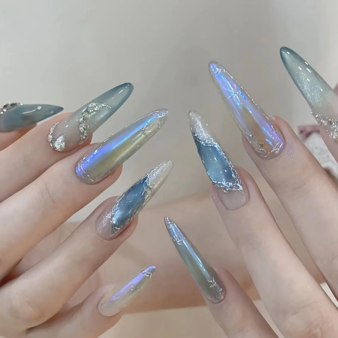 ネイル ハンドネイル スカルプ専門店 D-Beautyのネイルデザイン