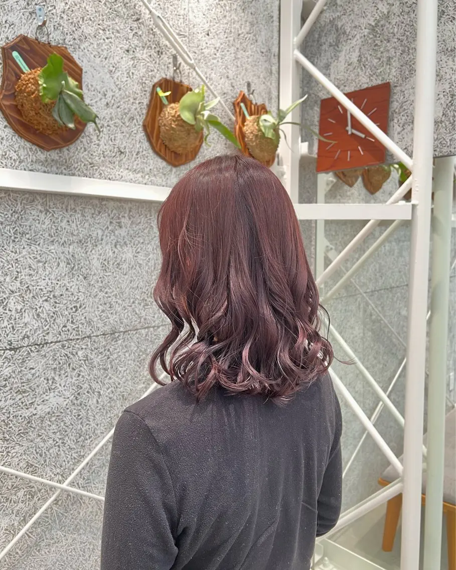 ミディアム カラー ブラウンカラー レッドカラー レッドブラウン TEMIL HAIR 彩弥のヘアスタイル