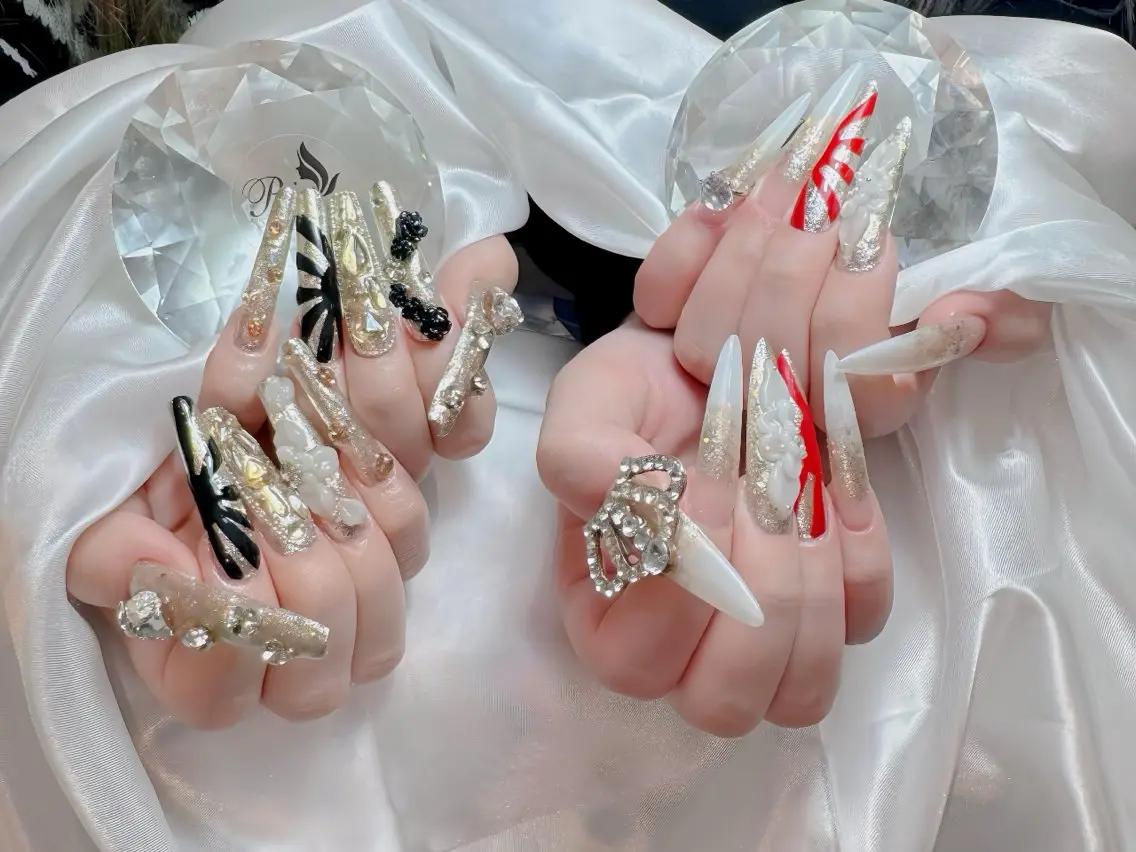 ネイル アートネイル 成人式 ロングネイル ニュアンスネイル スカルプネイル ハンドネイル Rin Nail 新大久保店のネイルデザイン