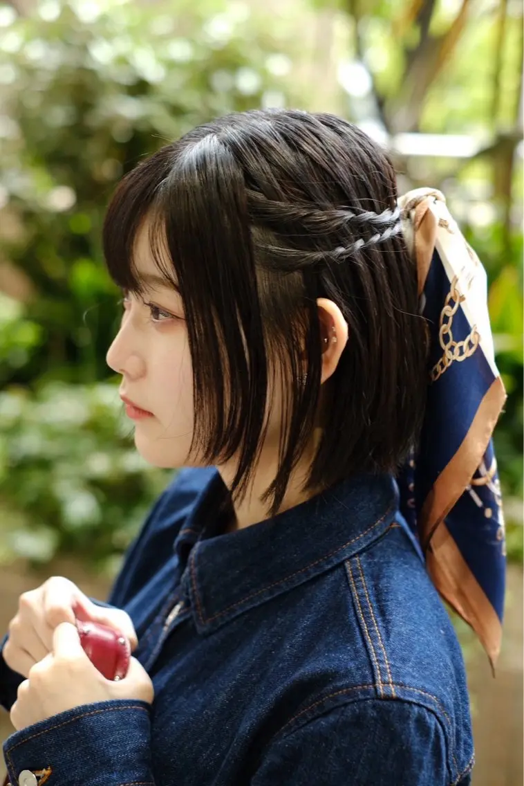 ヘアアレンジ ハーフアップ ボブ 土佐 彩純のヘアスタイル