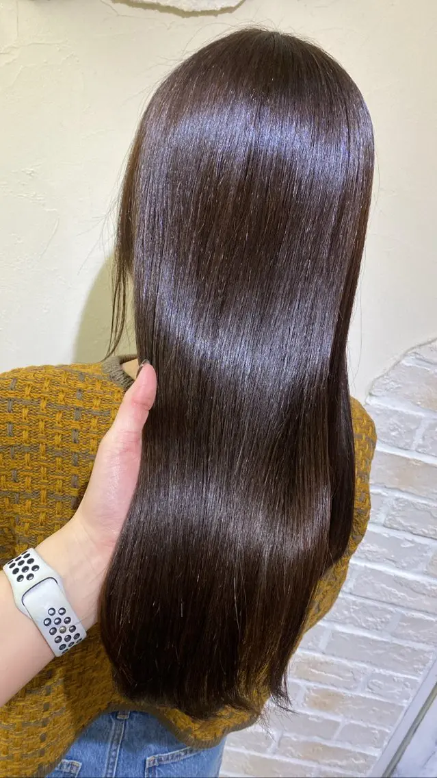 【一押し☆】プレミアム縮毛矯正+カット+プレトリートメント 　¥9900の写真