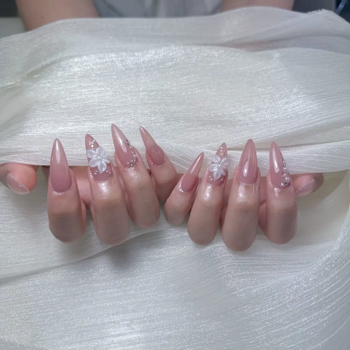 ネイル ハンドネイル Kingnail Emiのネイルデザイン