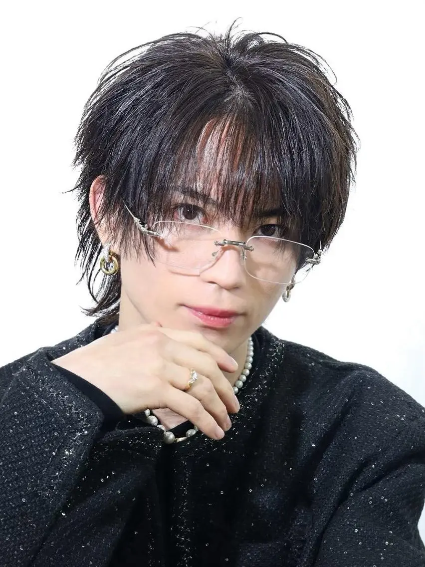 カラー 萩原 悠太のヘアスタイル