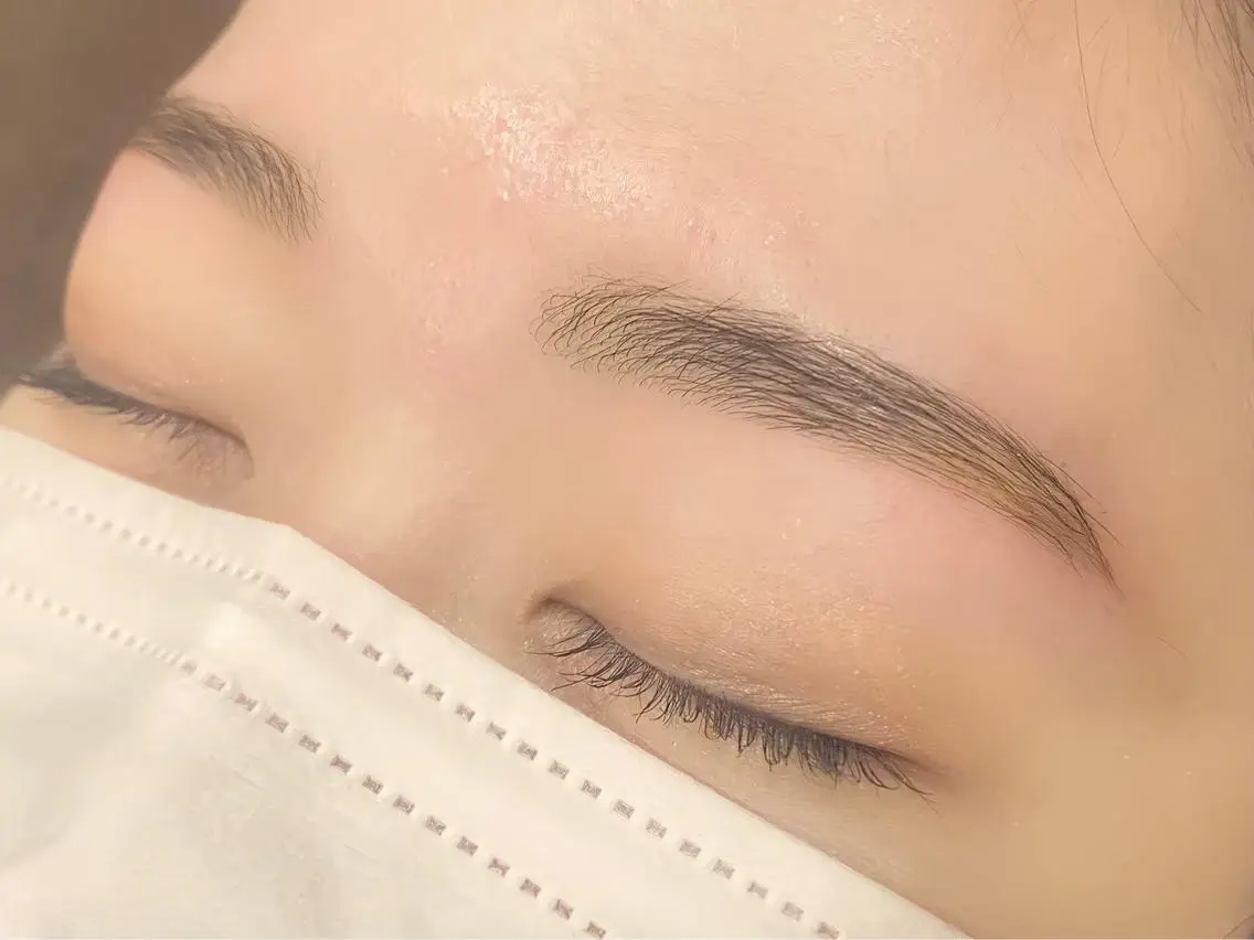 アイブロウ 眉毛ワックス脱毛 🌺IVY-LINE 上野店るな🌺の眉毛・アイブロウイメージ