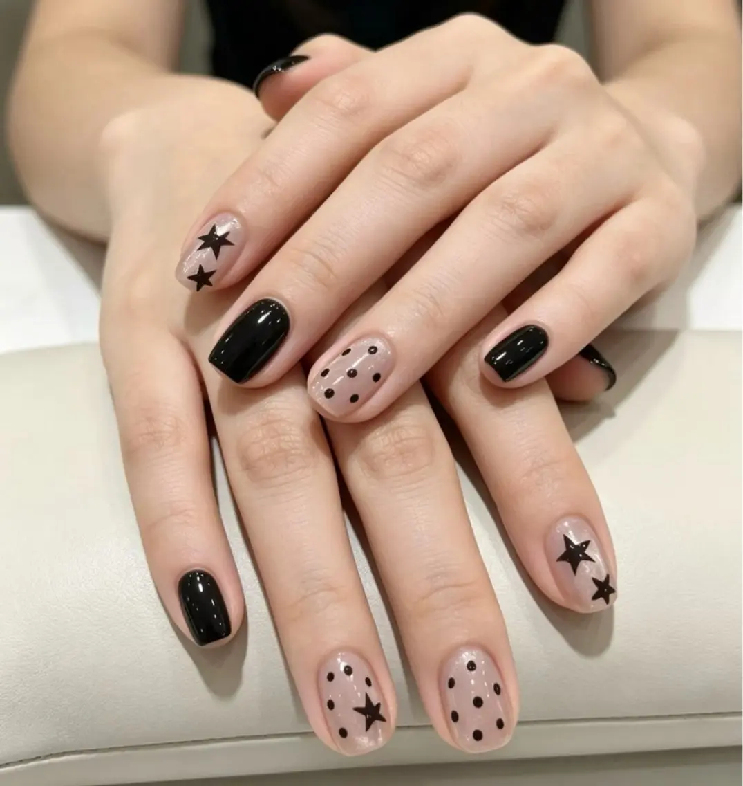 ネイル アオイnail モモのネイルデザイン