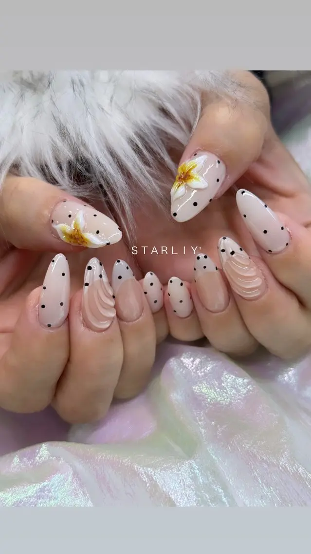 ネイル ~Starliy~ 三重県津市のネイルデザイン